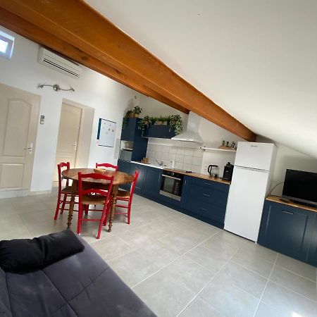 Appartement Climatise Au Pied Du Mont Ventoux Malemort-du-Comtat 외부 사진