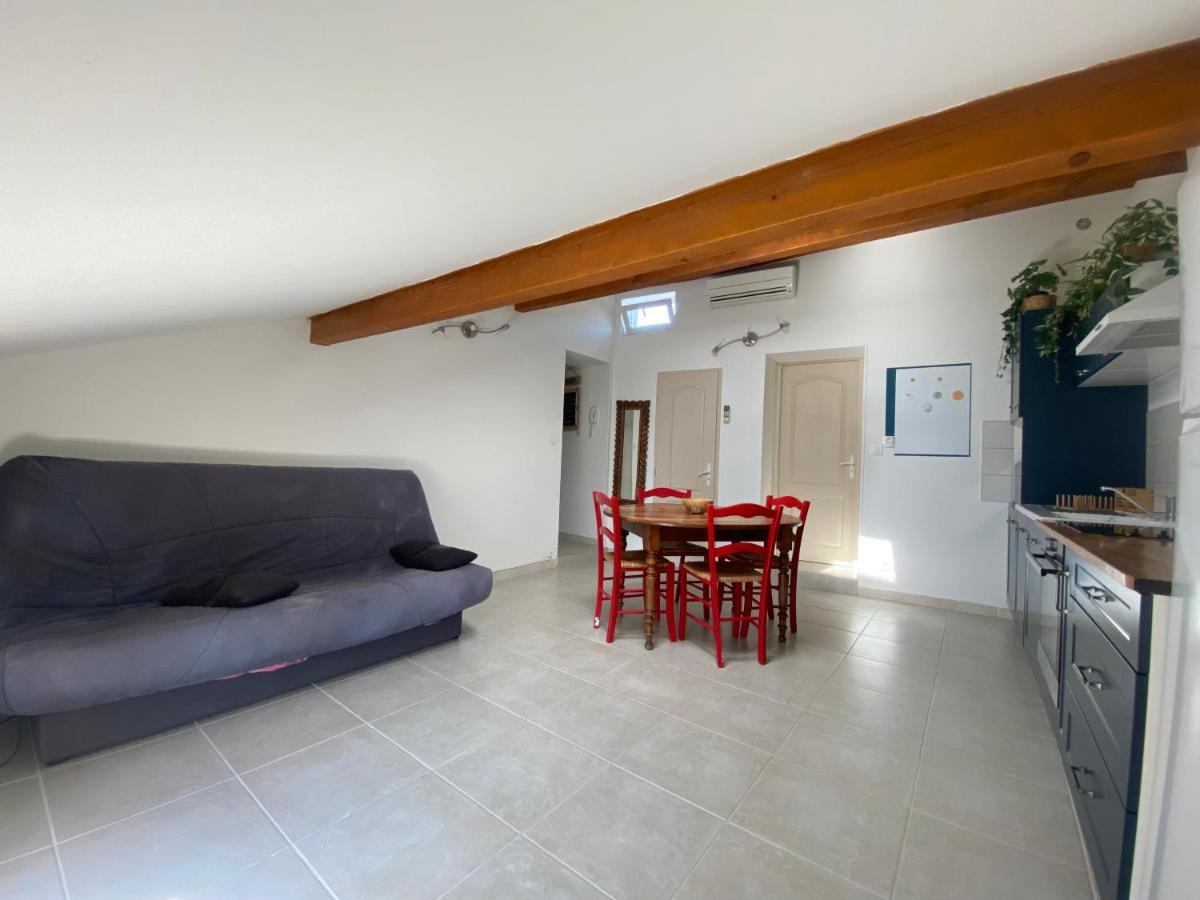 Appartement Climatise Au Pied Du Mont Ventoux Malemort-du-Comtat 외부 사진