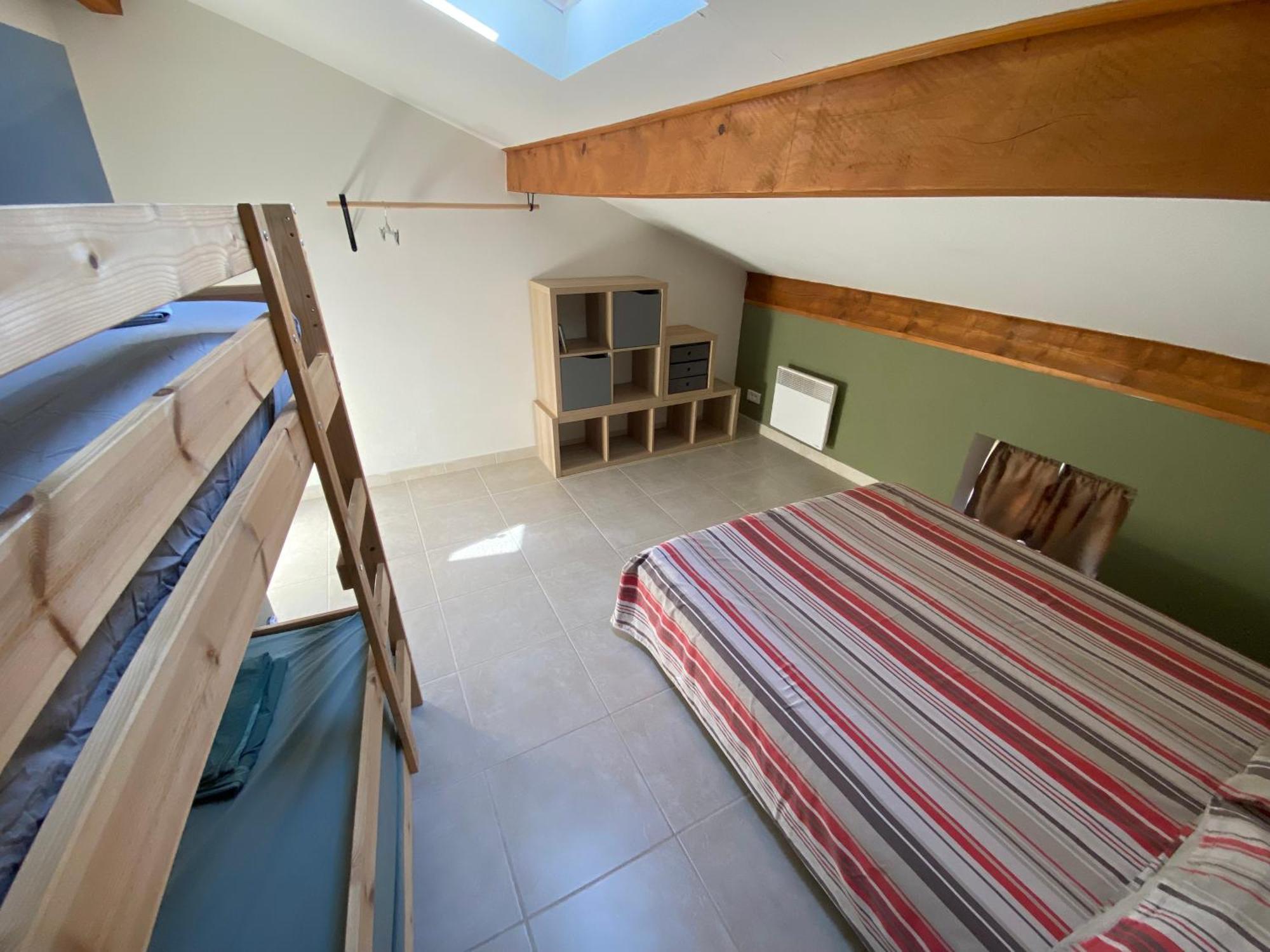 Appartement Climatise Au Pied Du Mont Ventoux Malemort-du-Comtat 외부 사진